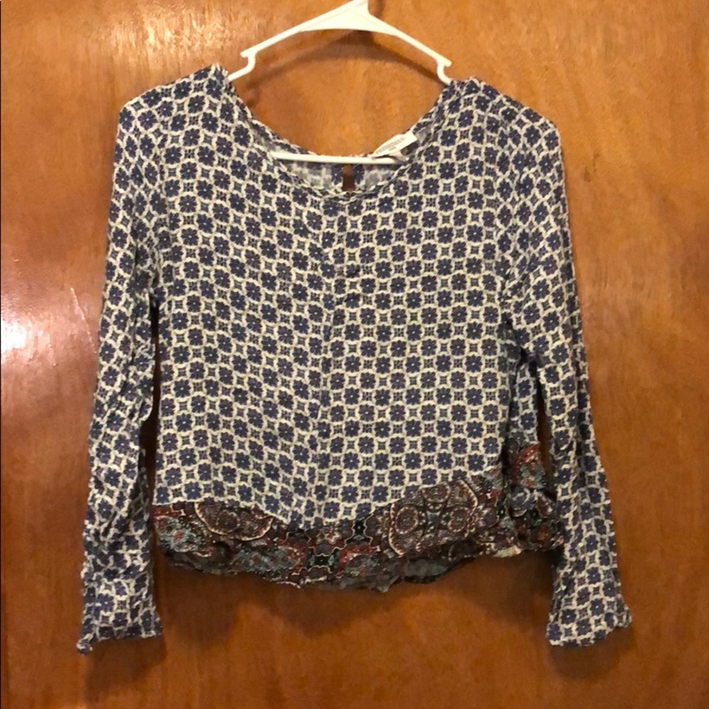 Shirt - Picture 2 of 2